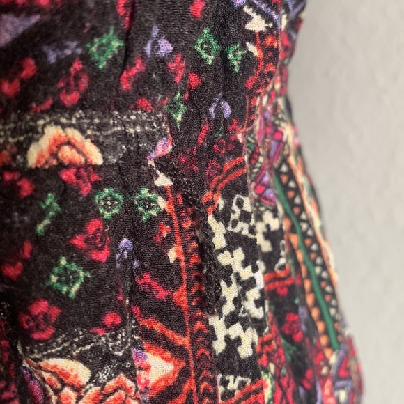 Adorable dress 👗 - Picture 3 of 3